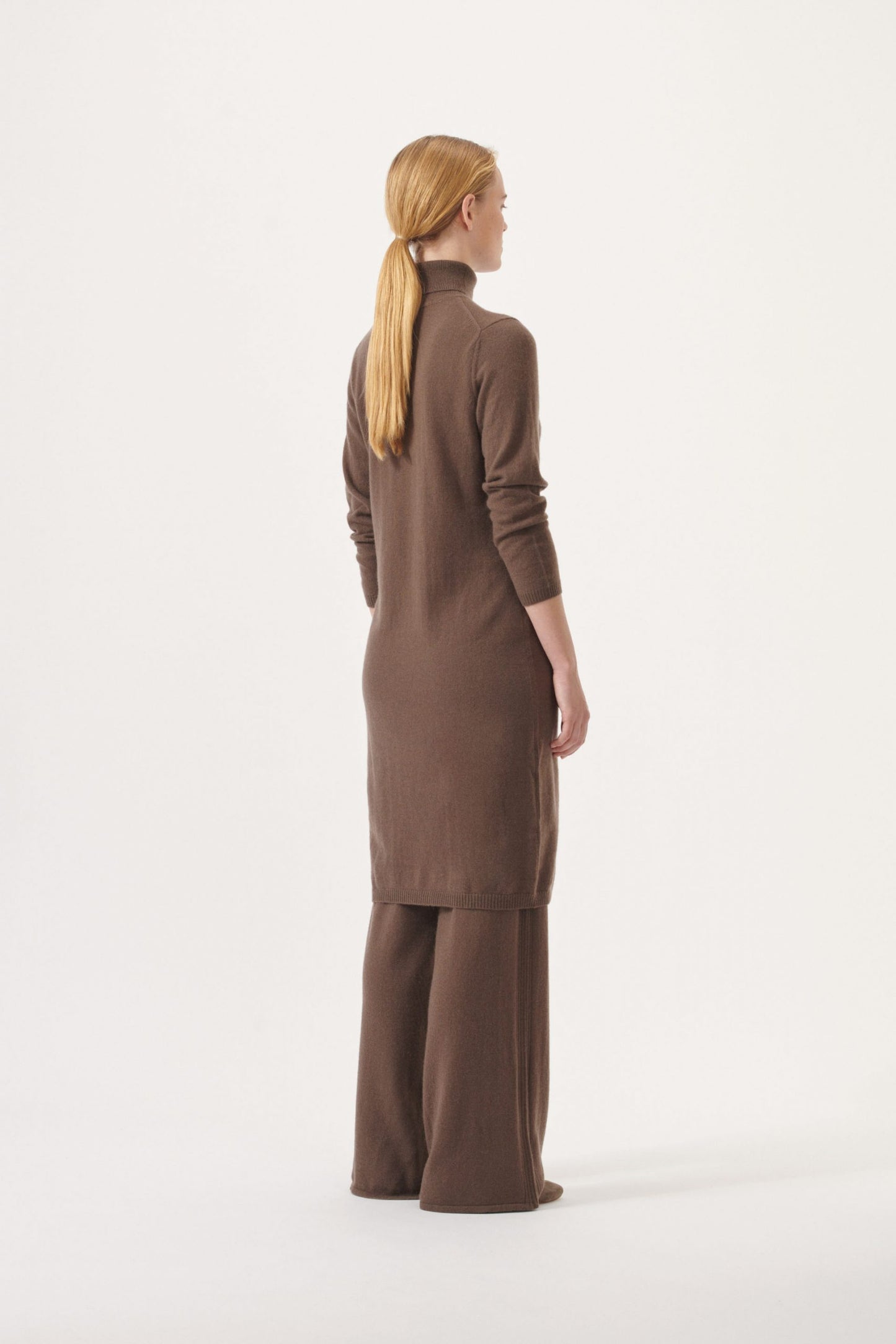 Cashmere midi-dress