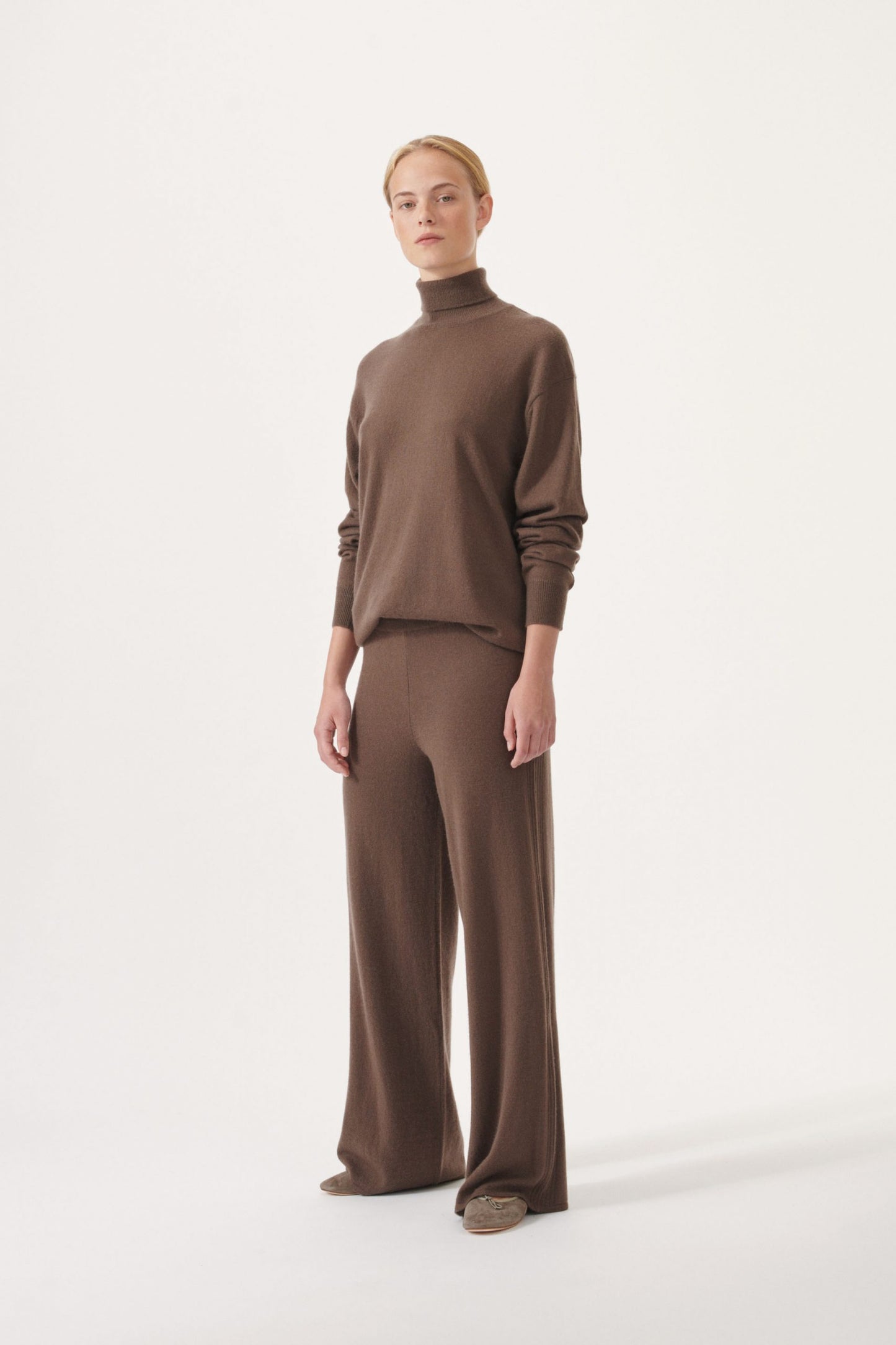 Cashmere turtleneck
