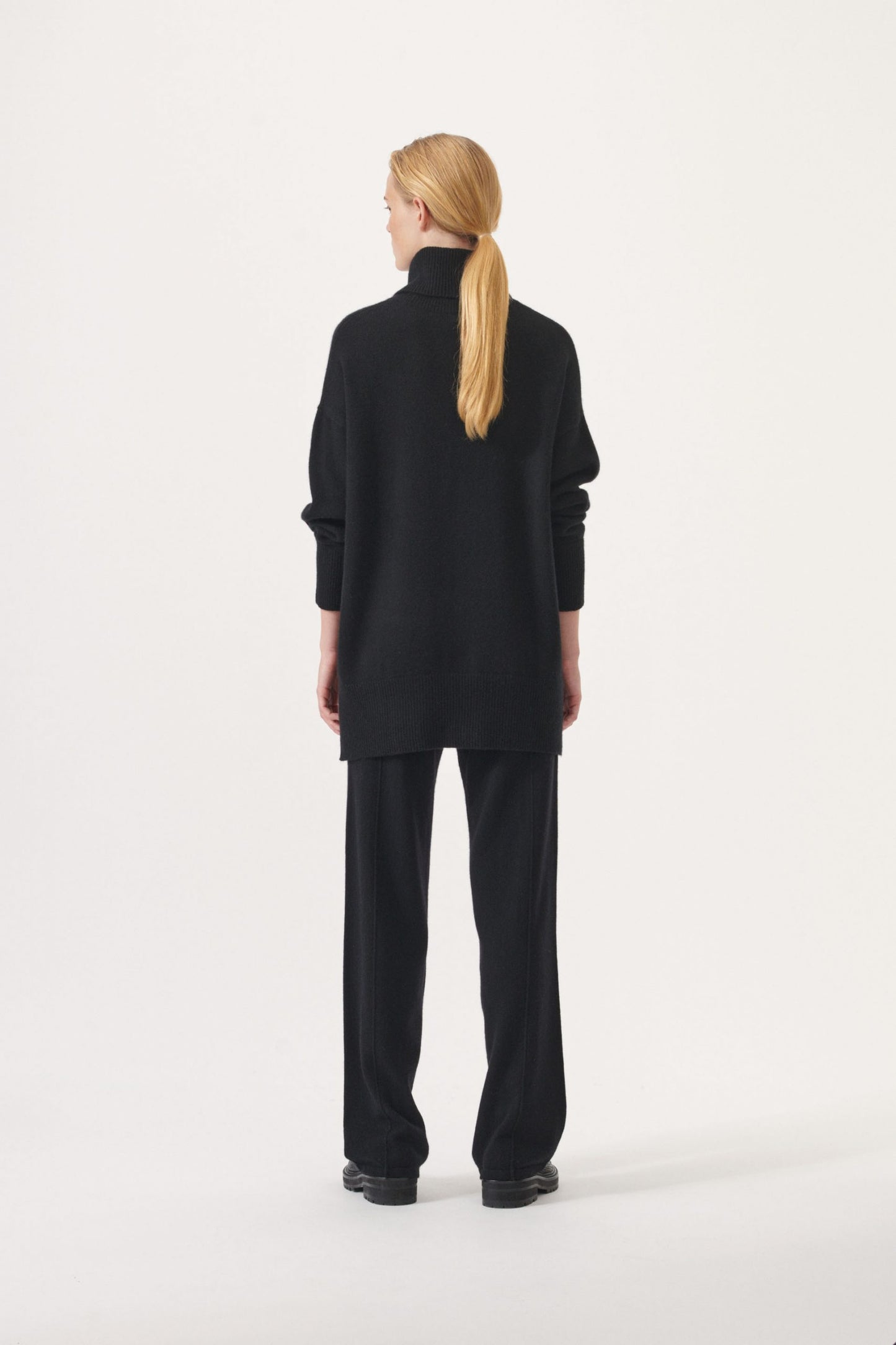 Dolcevita oversize in cashmere
