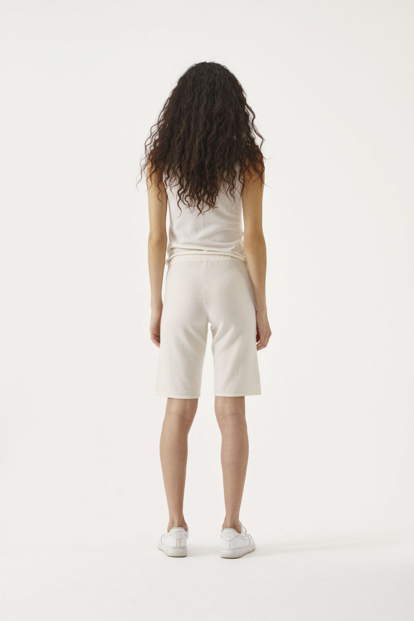 Short en cachemire